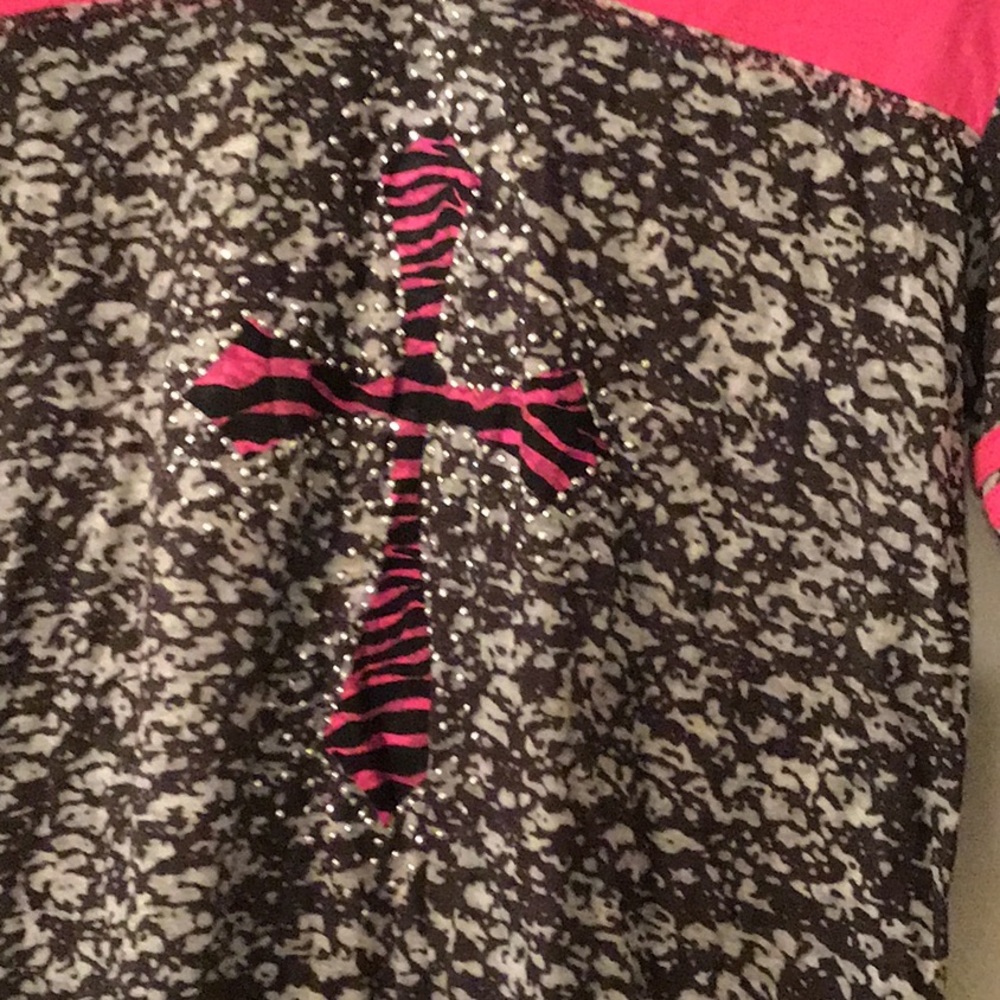 L.A. Kitty Tee Shirt.